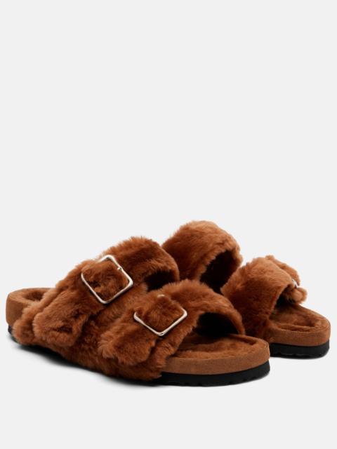 Arizona shearling slides