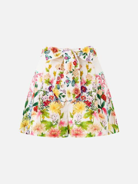 TUCK FRONT SHORT WITH BELT