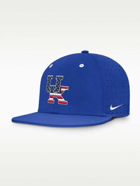Kentucky Dugout True Men's Nike Dri-FIT College Fitted Hat
