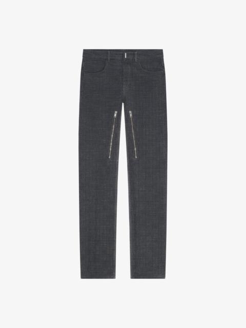 JEANS IN 4G DENIM WITH ZIPPERS