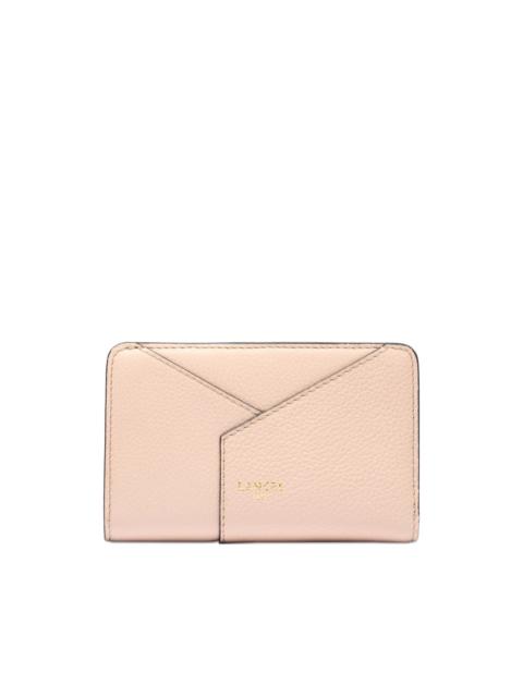 zipped rectangular wallet