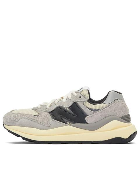 New Balance 57/40 'Grey White Black' M5740RG