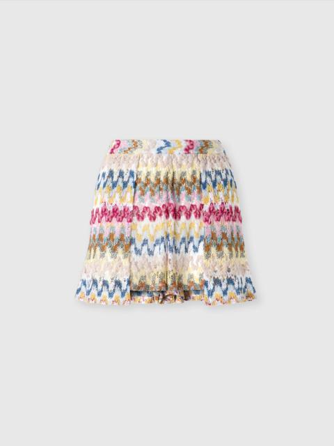 Doubled shorts in lamé viscose lace