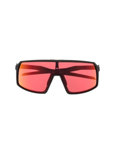 tinted pilot-frame sunglasses