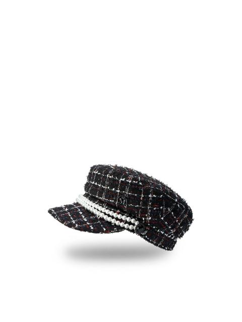 Lila hat