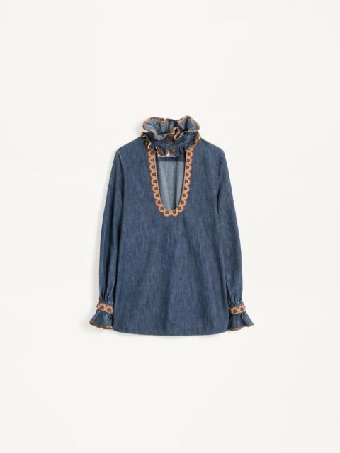 EMBROIDERED CHAMBRAY DENIM TOP