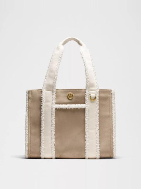 Boxy Tote Bag 10L *Faux Shearling Trims