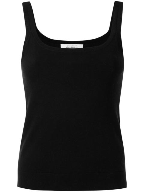 scoop neck tank