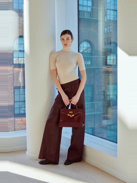 CHALK CASHMERE TURTLENECK