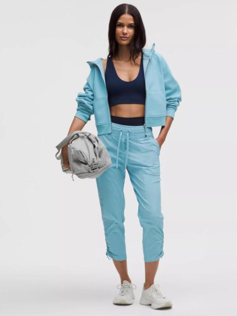 Dance Studio Mid-Rise Cropped Pant