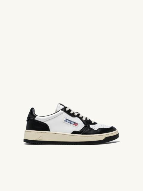 MEDALIST LOW BICOLOR SNEAKERS IN WHITE AND BLACK LEATHER