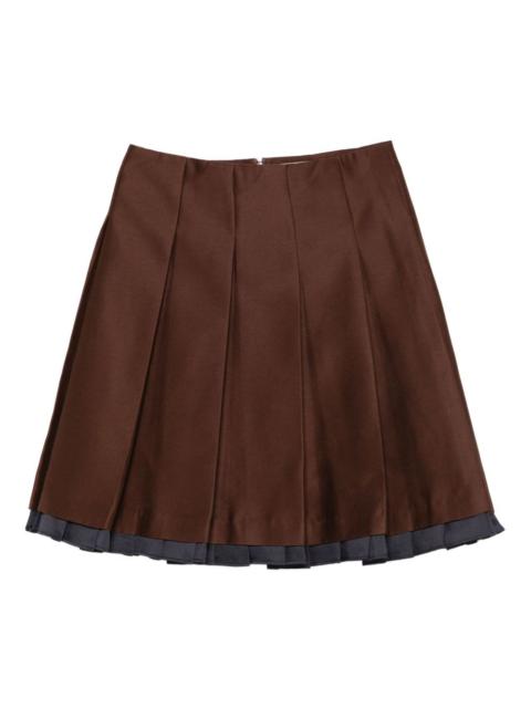 pleated contrasting-trim skirt
