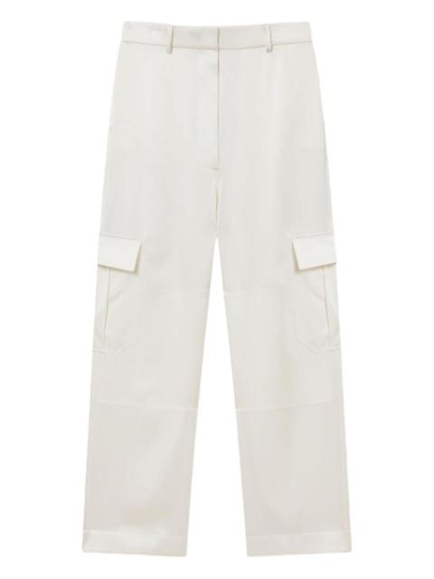 belt-loop trousers