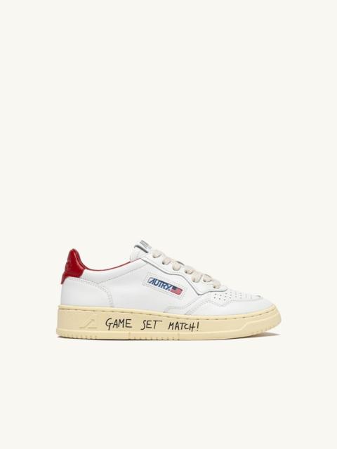 MEDALIST LOW SNEAKERS IN WHITE AND RED LEATHER WITH LETTERING