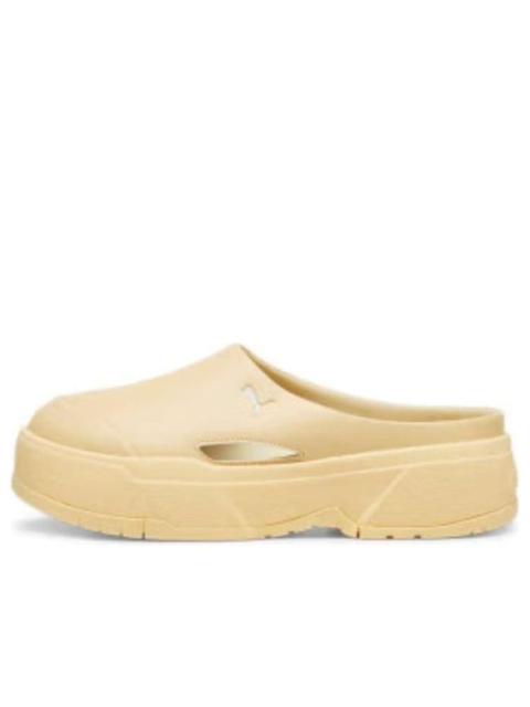 (WMNS) PUMA CA. Mule 'Yellow' 395249-02