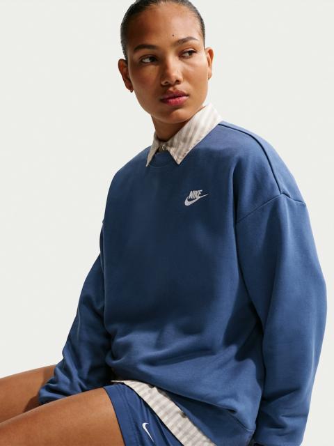 Nike Sportswear Club Fleece Women's Loose Crew-Neck Sweatshirt