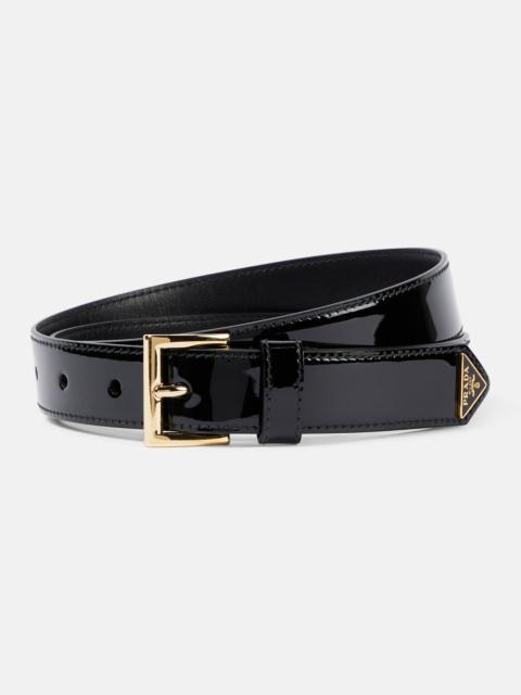Patent leather belt