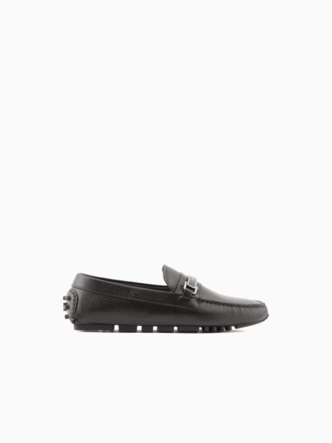 Pebbled leather driving loafers with stirrup bar