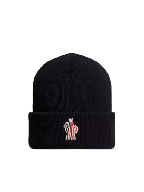 logo hat