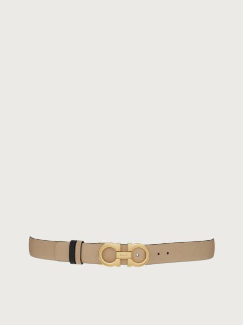 Reversible and adjustable Gancini belt