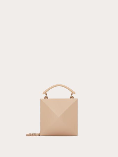 ENAMELED STUD CLUTCH