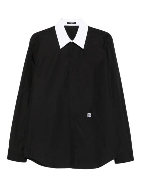 contrast-collar shirt