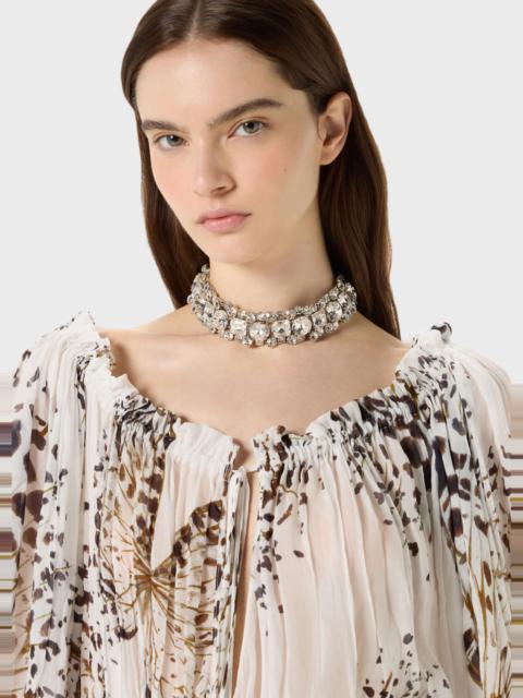 METAL CHOKER WITH RESIN SETTINGS