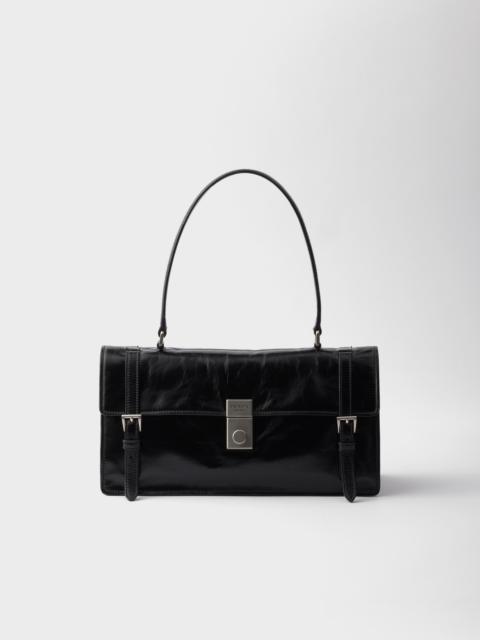 Medium leather handbag