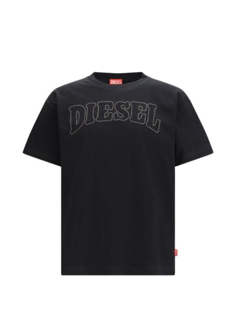 logo-embroidered T-shirt