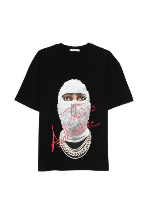graphic T-shirt
