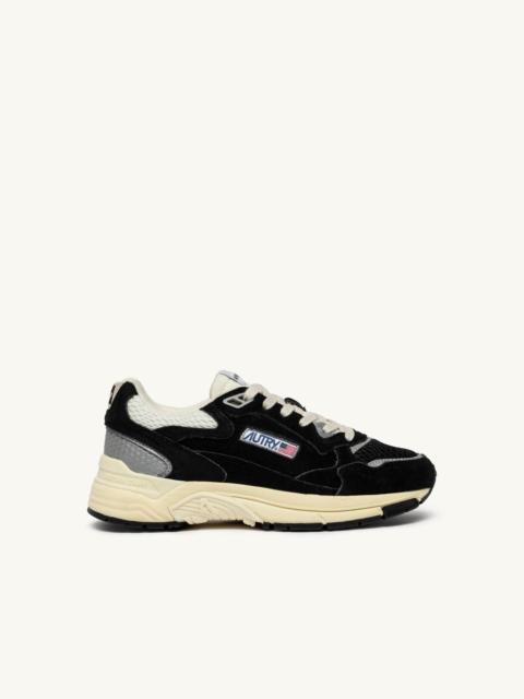HYPERWAY SNEAKERS IN BLACK AND SILVER-TONE SUEDE AND MESH