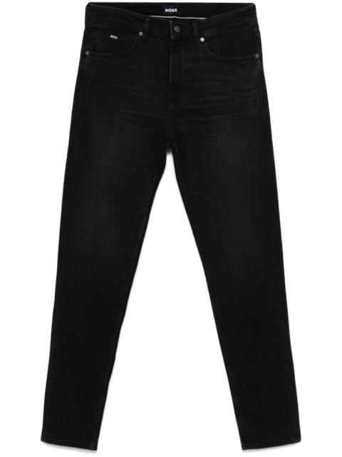 tapered jeans