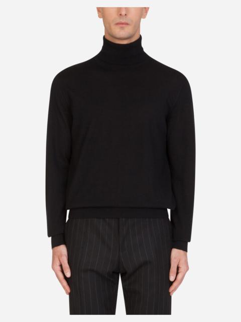 Cashmere turtle-neck sweater