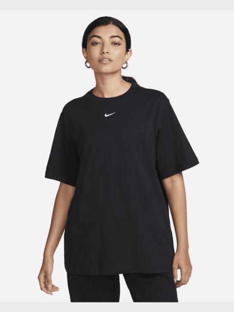 Nike Sportswear Essential Women's T-Shirt
