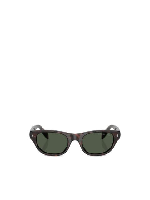 triangle-detail sunglasses