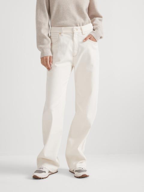 Garment-dyed comfort denim loose trousers with shiny tab