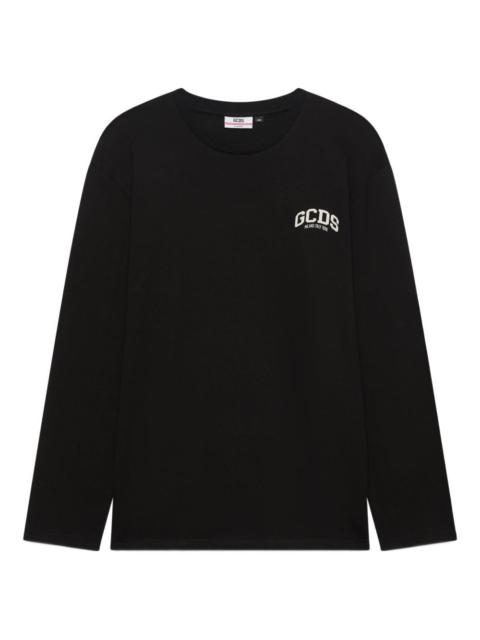 long-sleeve crew-neck t-shirt
