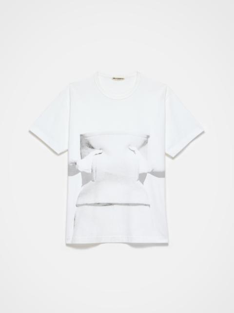 MENS GESTURE T-SHIRT IN WHITE