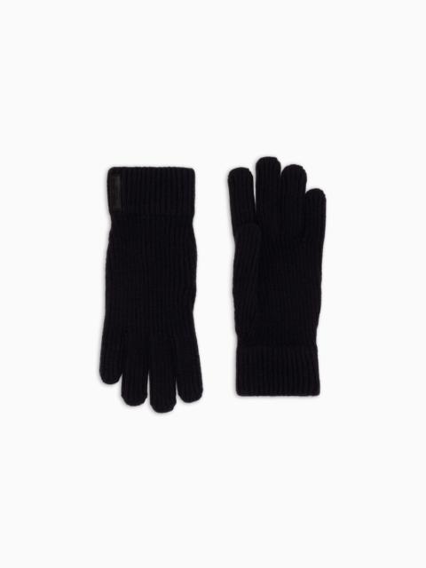 Gloves in pure cashmere knit