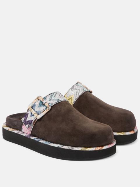 Zigzag suede clogs