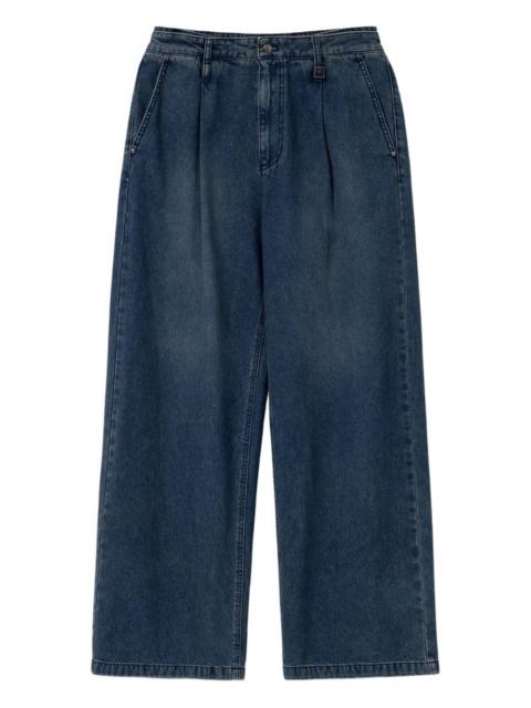 pleated baggy jeans