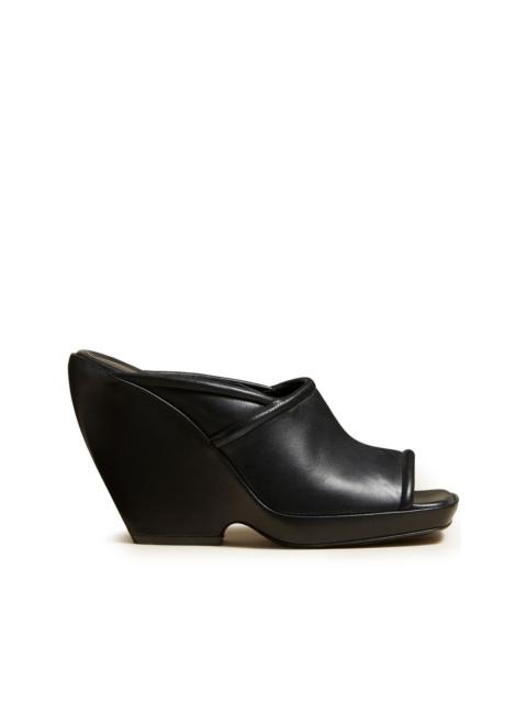 The Stagg 105mm mules