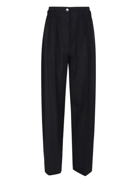 elastic-waist trousers