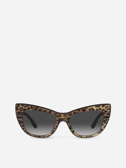 New print sunglasses