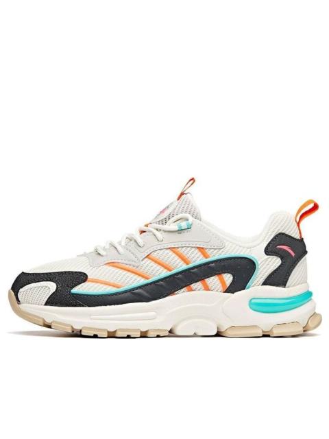 (WMNS) ANTA Millennium Glacier 'White Grey Black' 122028899-4