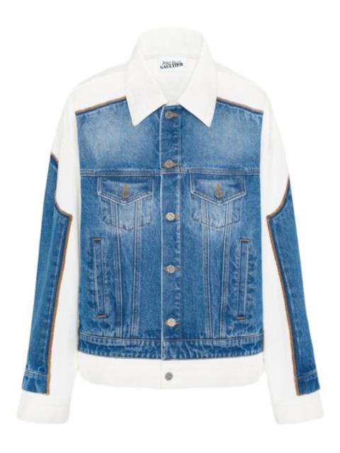 button-fastening jacket