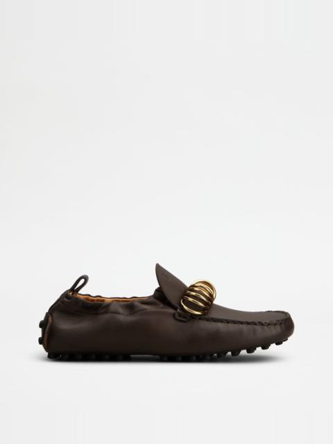 GOMMINO DRIVING SHOES IN LEATHER - BROWN
