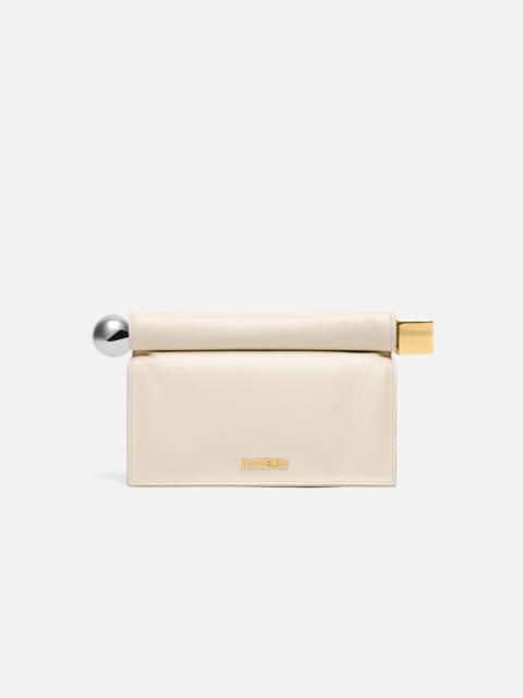 The Rond Carré clutch