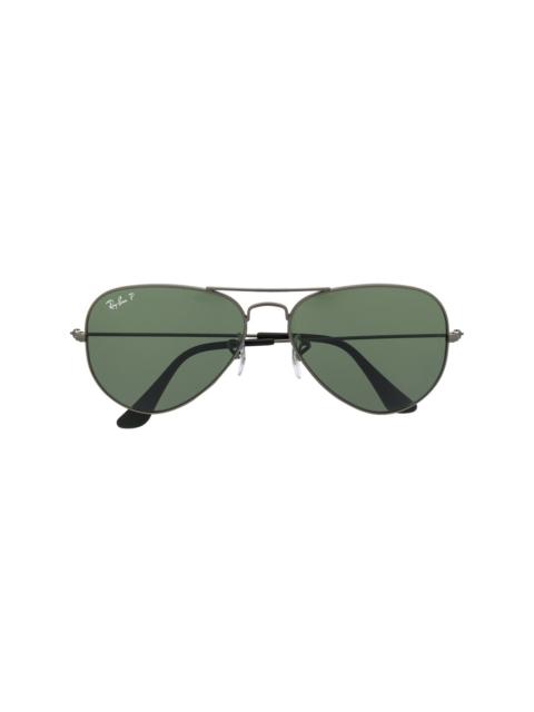 aviator shaped sunglasses