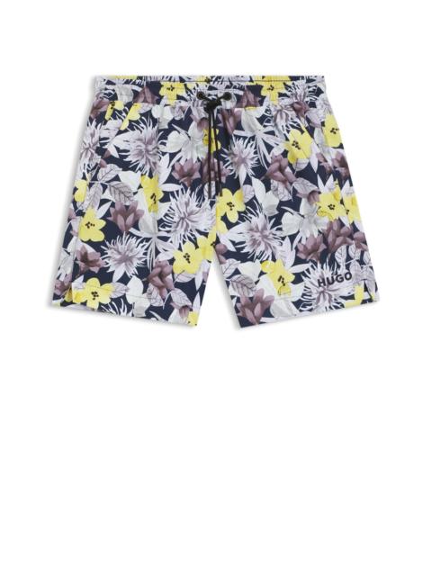 QUICK-DRY SWIM SHORTS WITH ALL-OVER PRINT